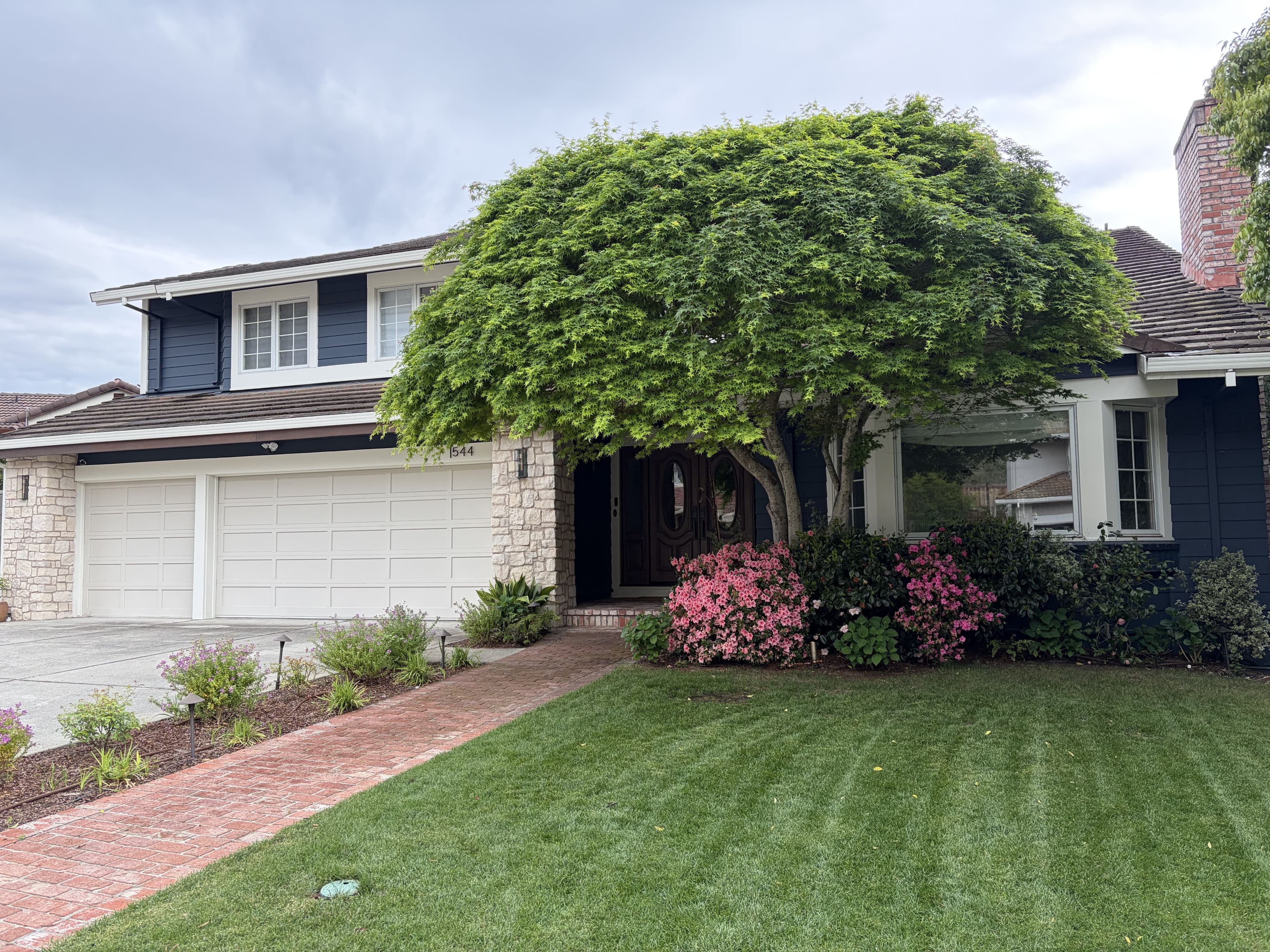 1544 Edmond Drive, San Carlos, CA 94070